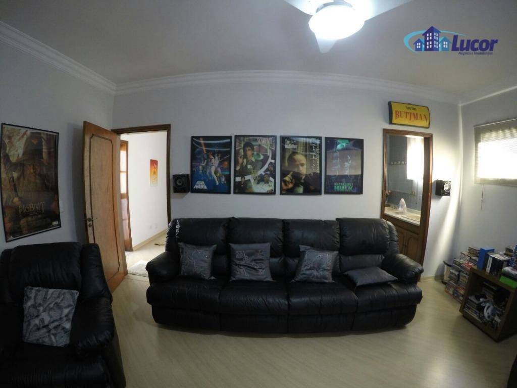 Casa à venda com 6 quartos, 1000m² - Foto 16