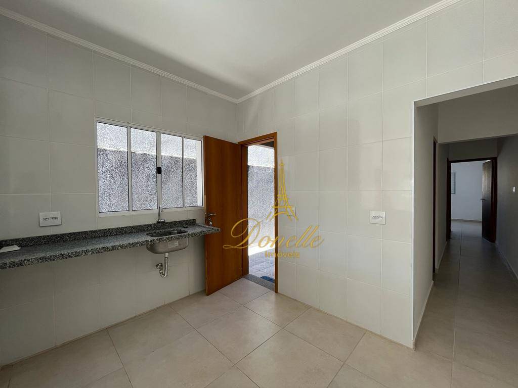 Casa à venda com 2 quartos, 70m² - Foto 21