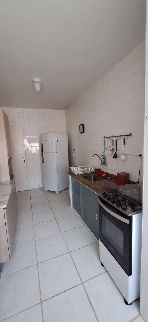 Apartamento à venda com 2 quartos, 74m² - Foto 13