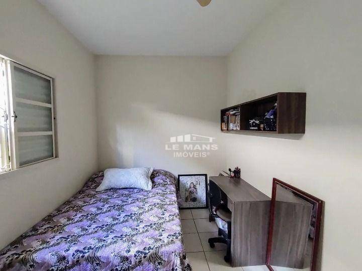 Casa à venda com 2 quartos, 75m² - Foto 10