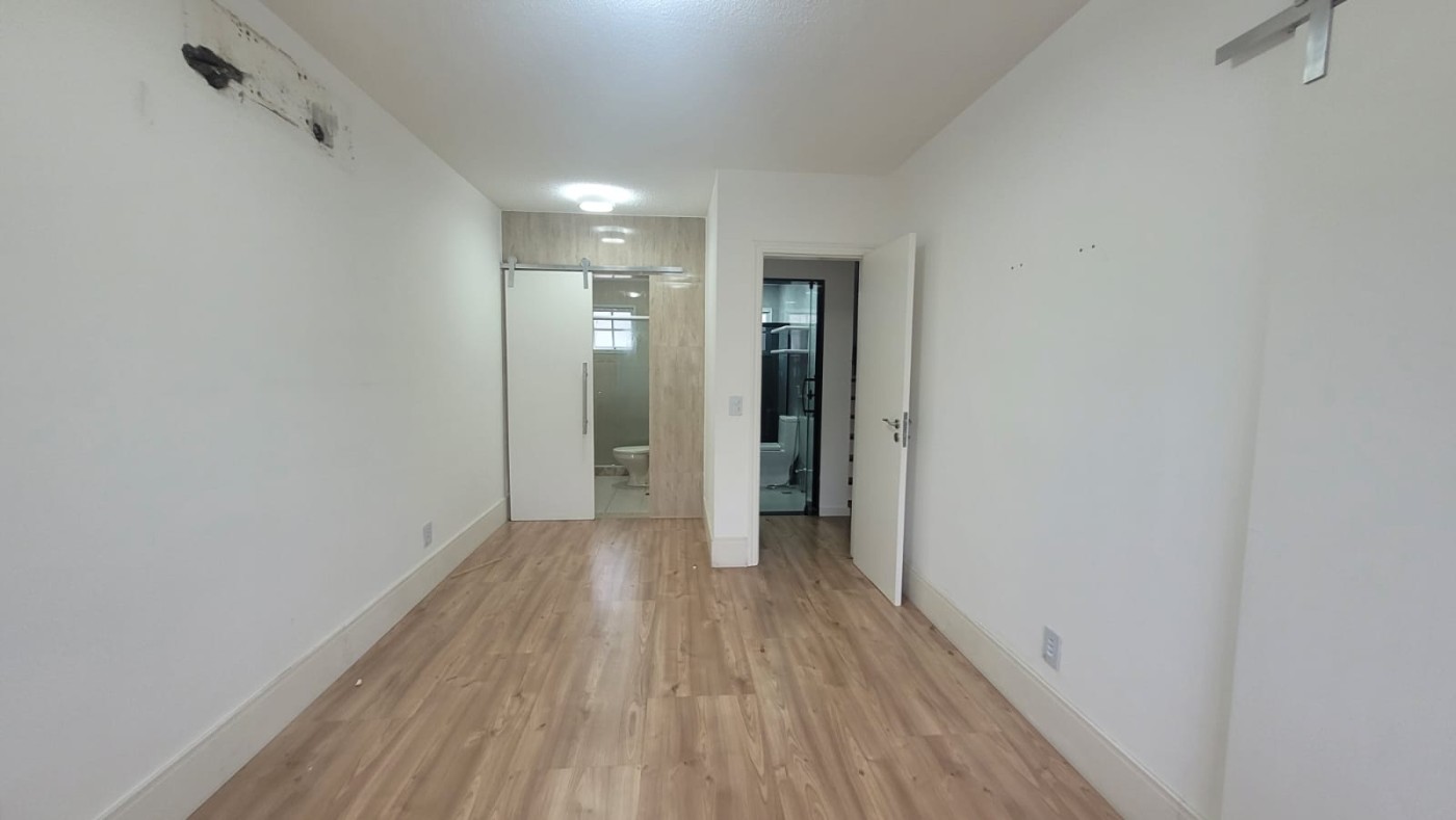 Casa de Condomínio à venda com 3 quartos, 240m² - Foto 34