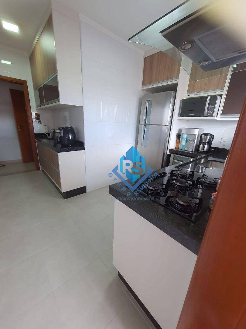 Apartamento à venda com 2 quartos, 106m² - Foto 13