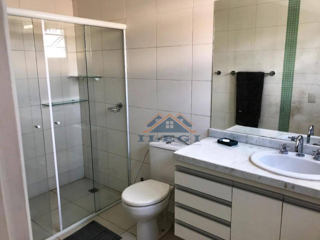 Casa de Condomínio à venda com 3 quartos, 250m² - Foto 21