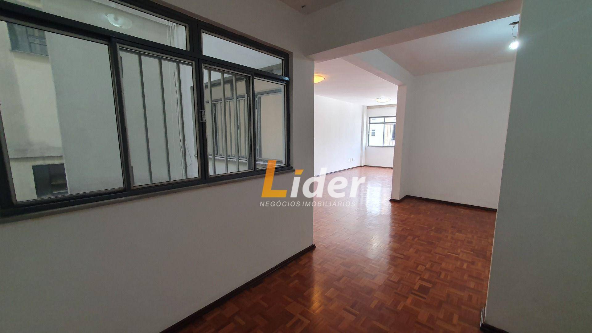 Apartamento à venda com 4 quartos, 120m² - Foto 11