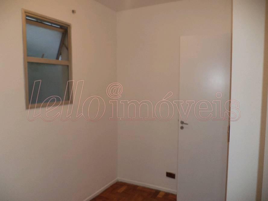 Apartamento para alugar com 2 quartos, 72m² - Foto 8