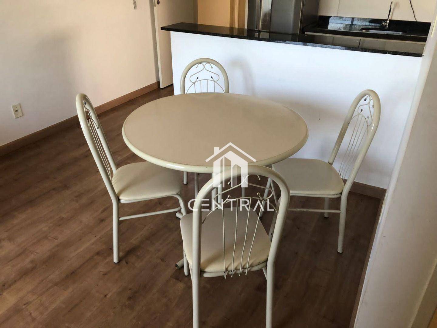 Apartamento para alugar com 2 quartos, 57m² - Foto 4