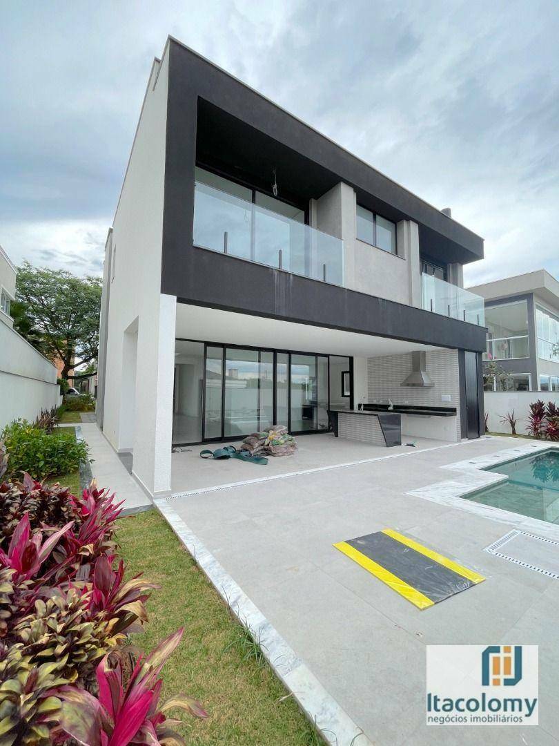 Casa de Condomínio à venda com 4 quartos, 380m² - Foto 6