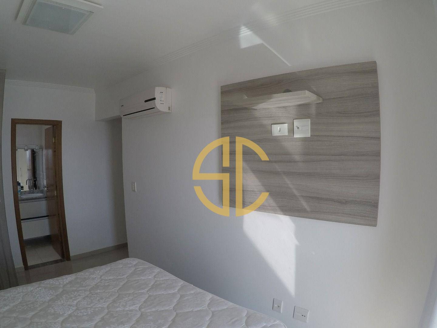 Apartamento à venda com 2 quartos, 76m² - Foto 17