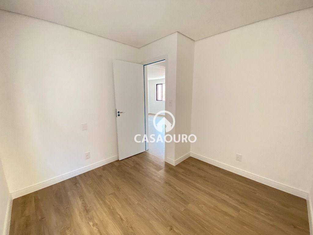 Apartamento à venda com 2 quartos, 65m² - Foto 18