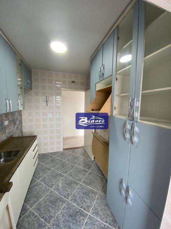 Apartamento à venda com 2 quartos, 68m² - Foto 17