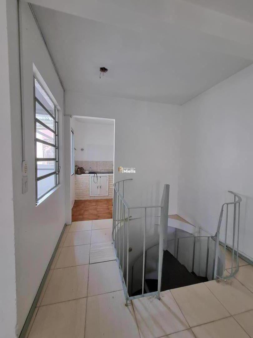 Apartamento à venda com 1 quarto, 56m² - Foto 6