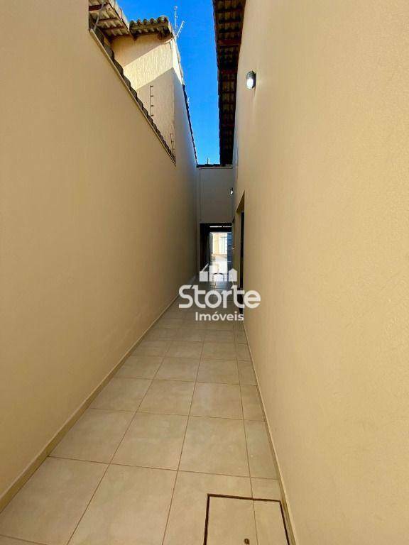 Casa à venda com 3 quartos, 190m² - Foto 10