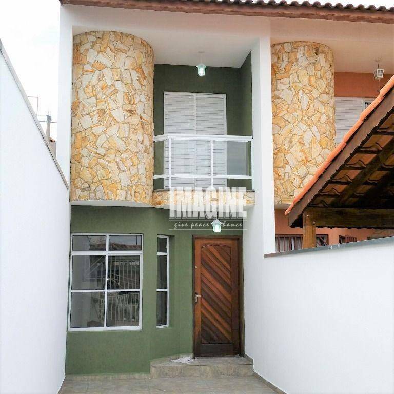 Sobrado à venda com 2 quartos, 100m² - Foto 4