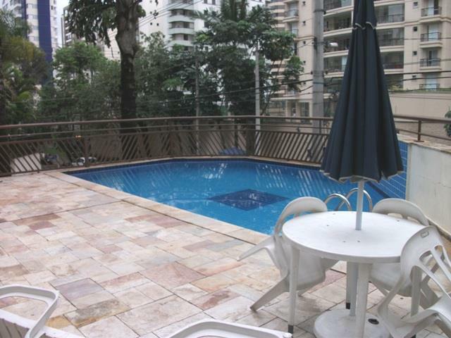 Apartamento à venda com 2 quartos, 55m² - Foto 18