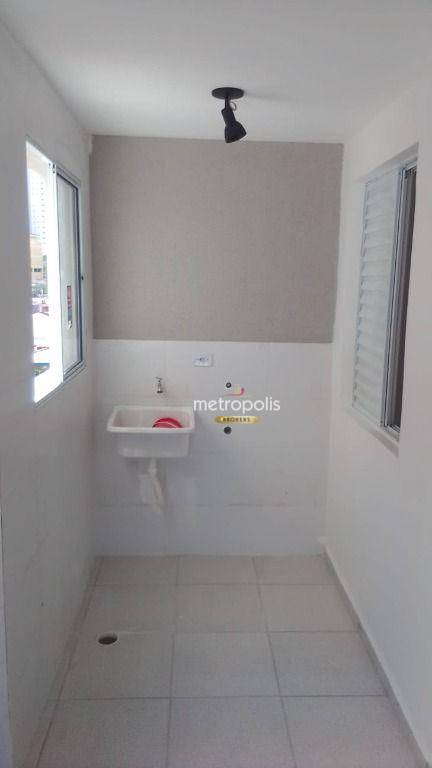 Apartamento à venda com 2 quartos, 42m² - Foto 7