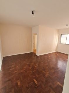 Apartamento à venda com 2 quartos, 82m² - Foto 10