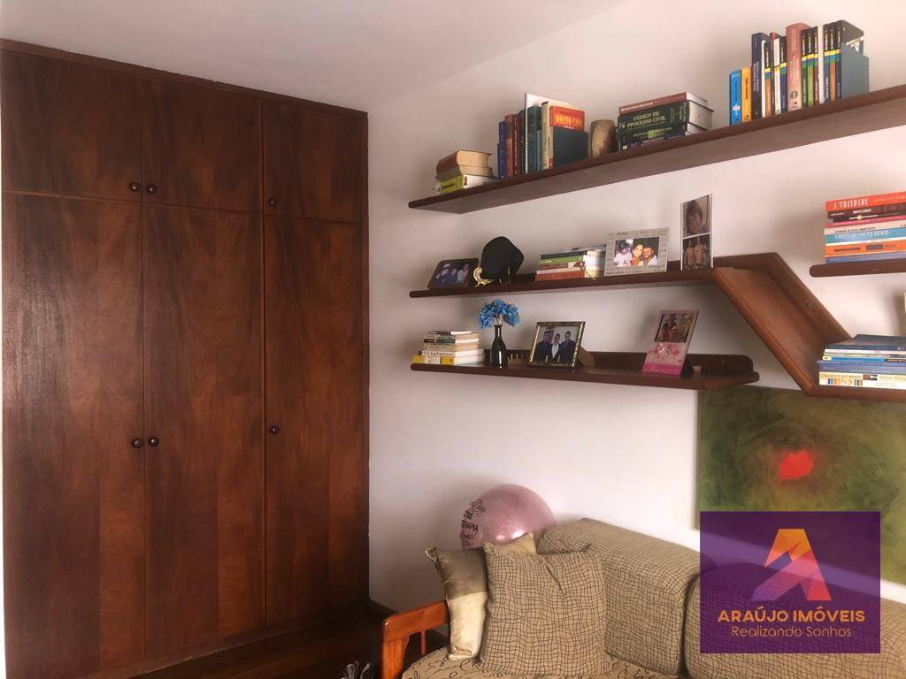 Casa de Condomínio à venda com 4 quartos, 240m² - Foto 21