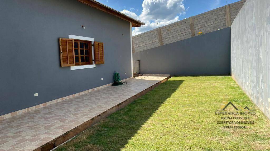 Chácara à venda com 3 quartos, 230m² - Foto 28