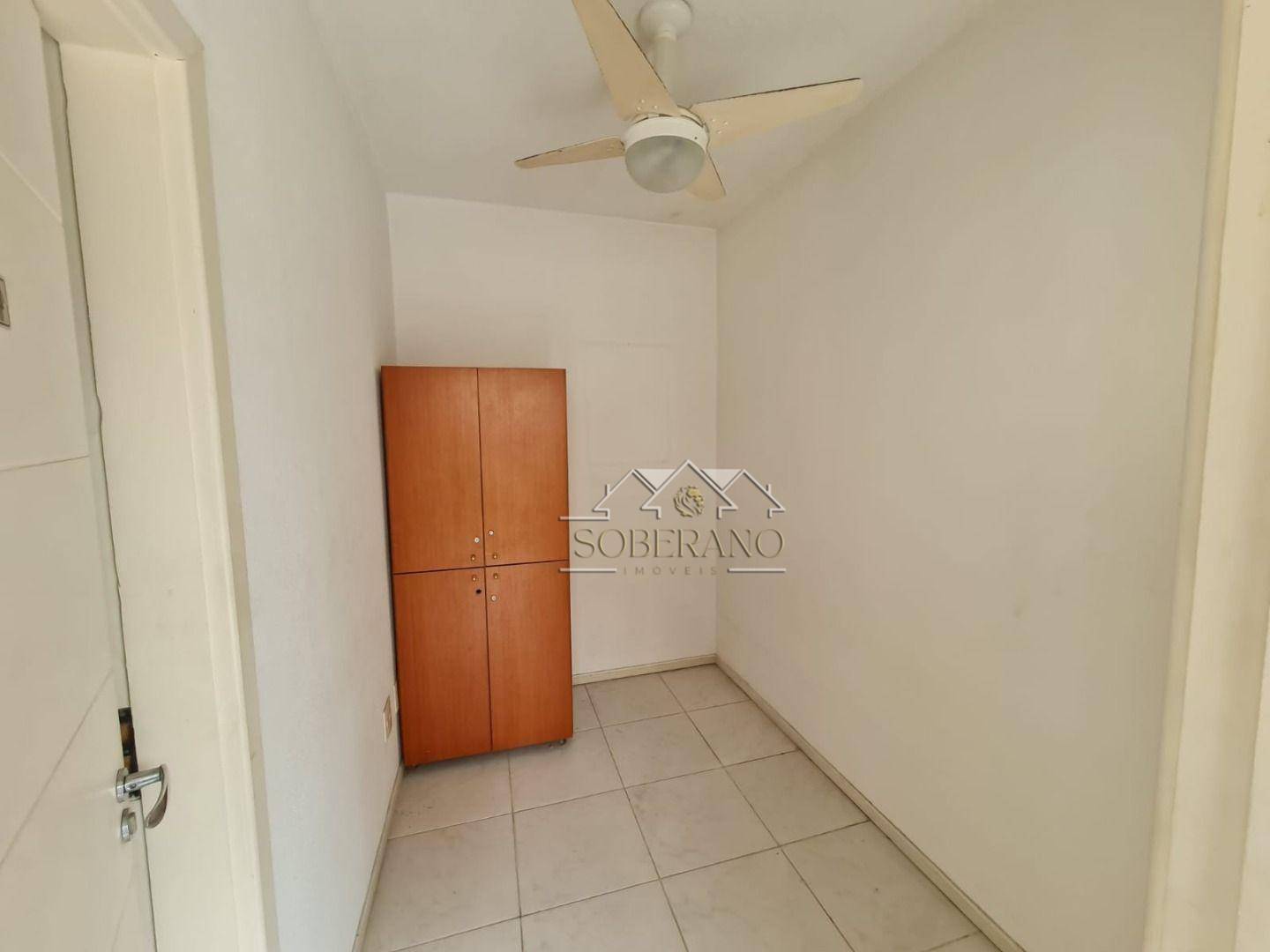 Casa à venda com 2 quartos, 210m² - Foto 10