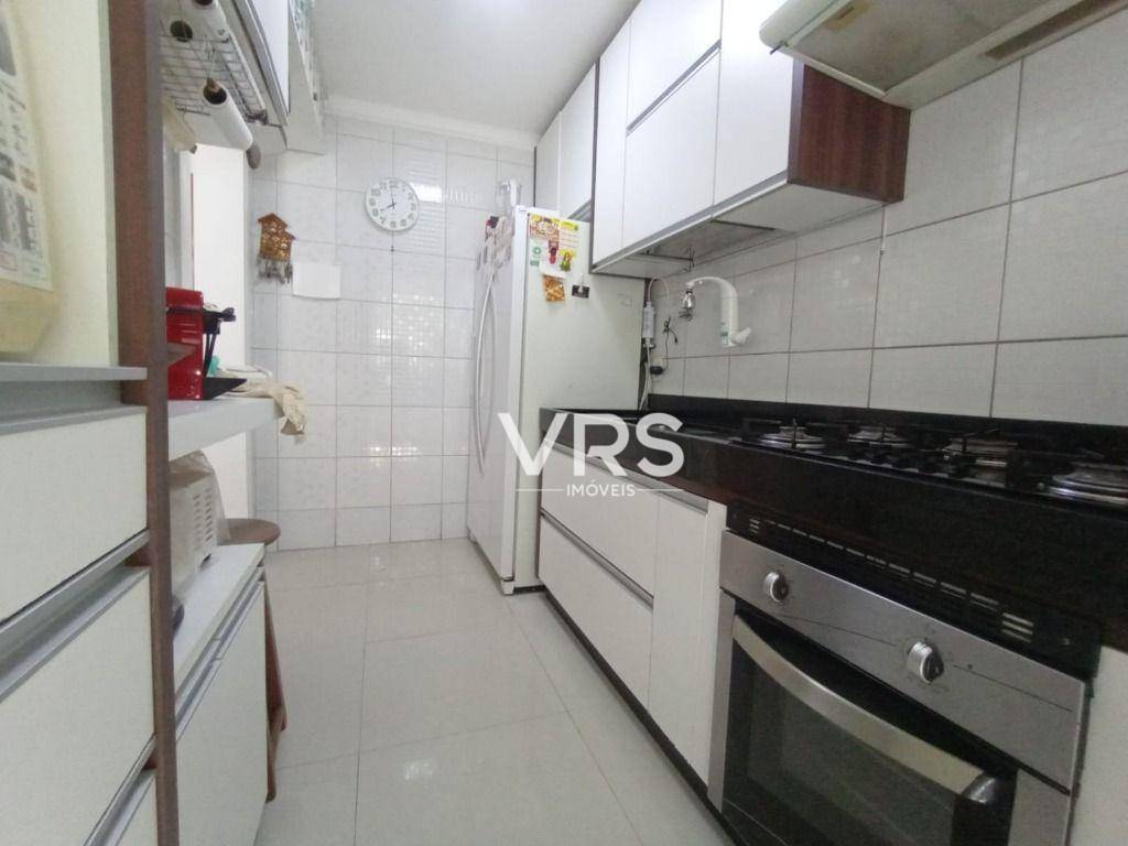 Apartamento à venda com 2 quartos, 57m² - Foto 15