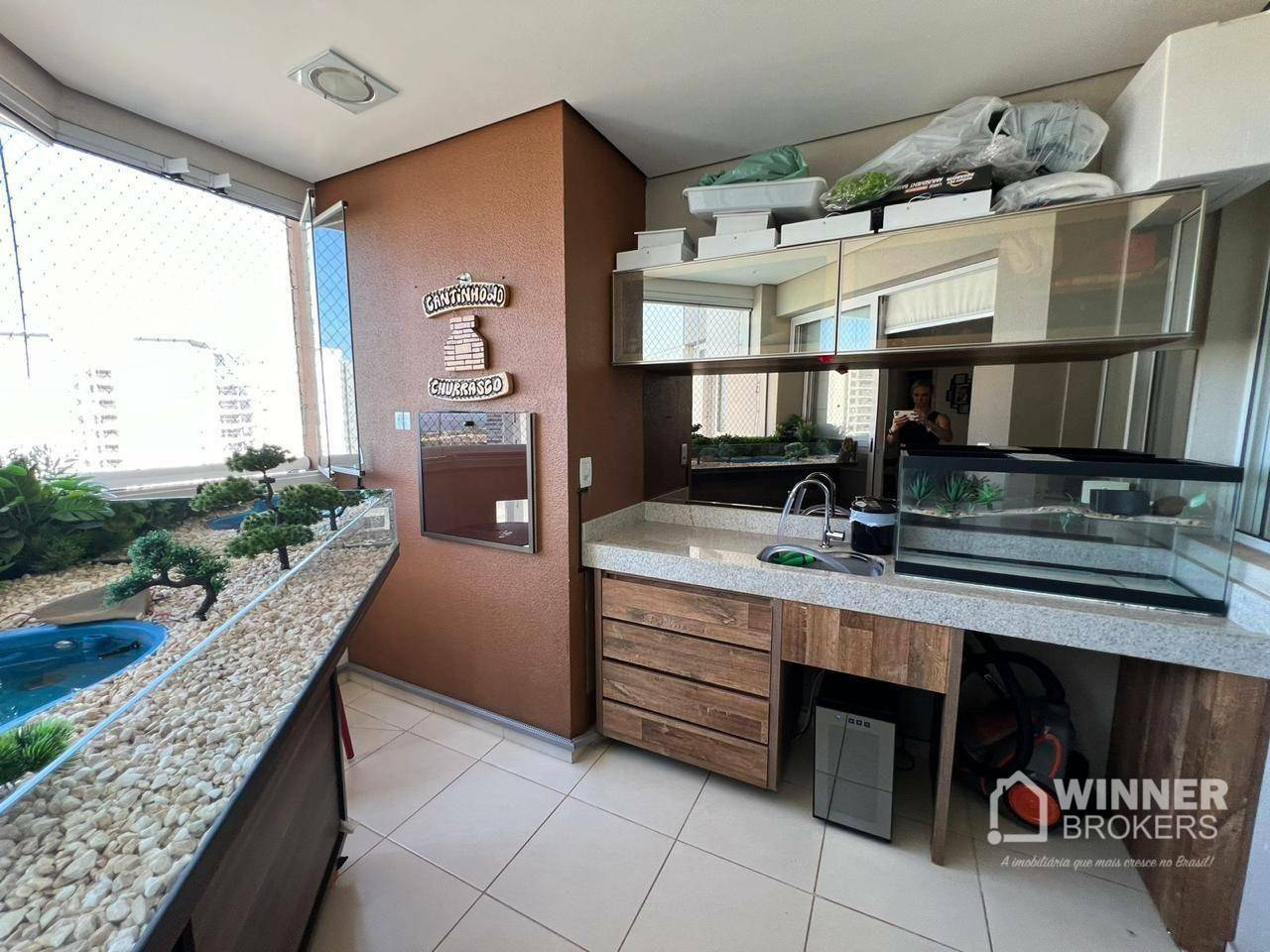 Apartamento à venda com 2 quartos, 81m² - Foto 2