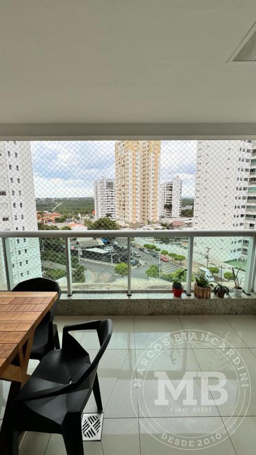 Apartamento à venda com 3 quartos, 156m² - Foto 4