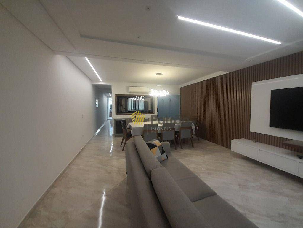 Sobrado à venda com 3 quartos, 245m² - Foto 1