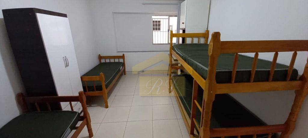 Sobrado à venda com 11 quartos, 300m² - Foto 24