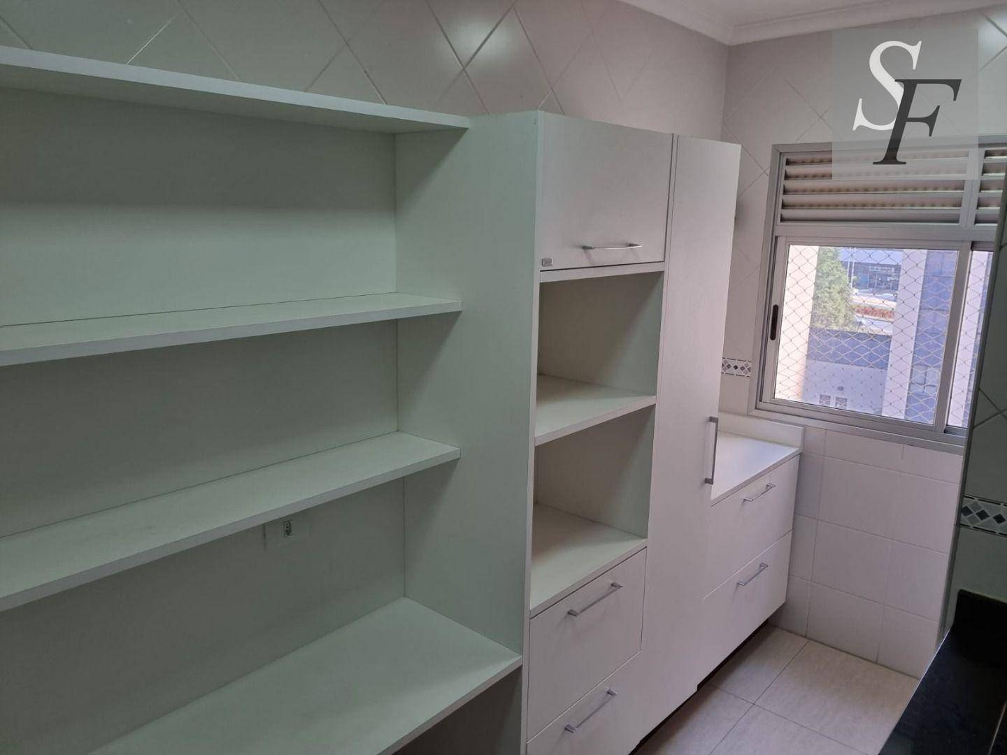 Apartamento à venda com 2 quartos, 60m² - Foto 8