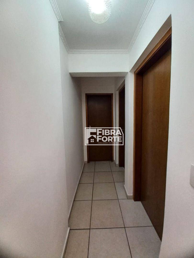 Apartamento para alugar com 2 quartos, 70m² - Foto 22