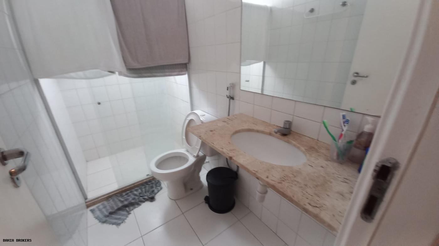 Apartamento à venda com 3 quartos, 72m² - Foto 2