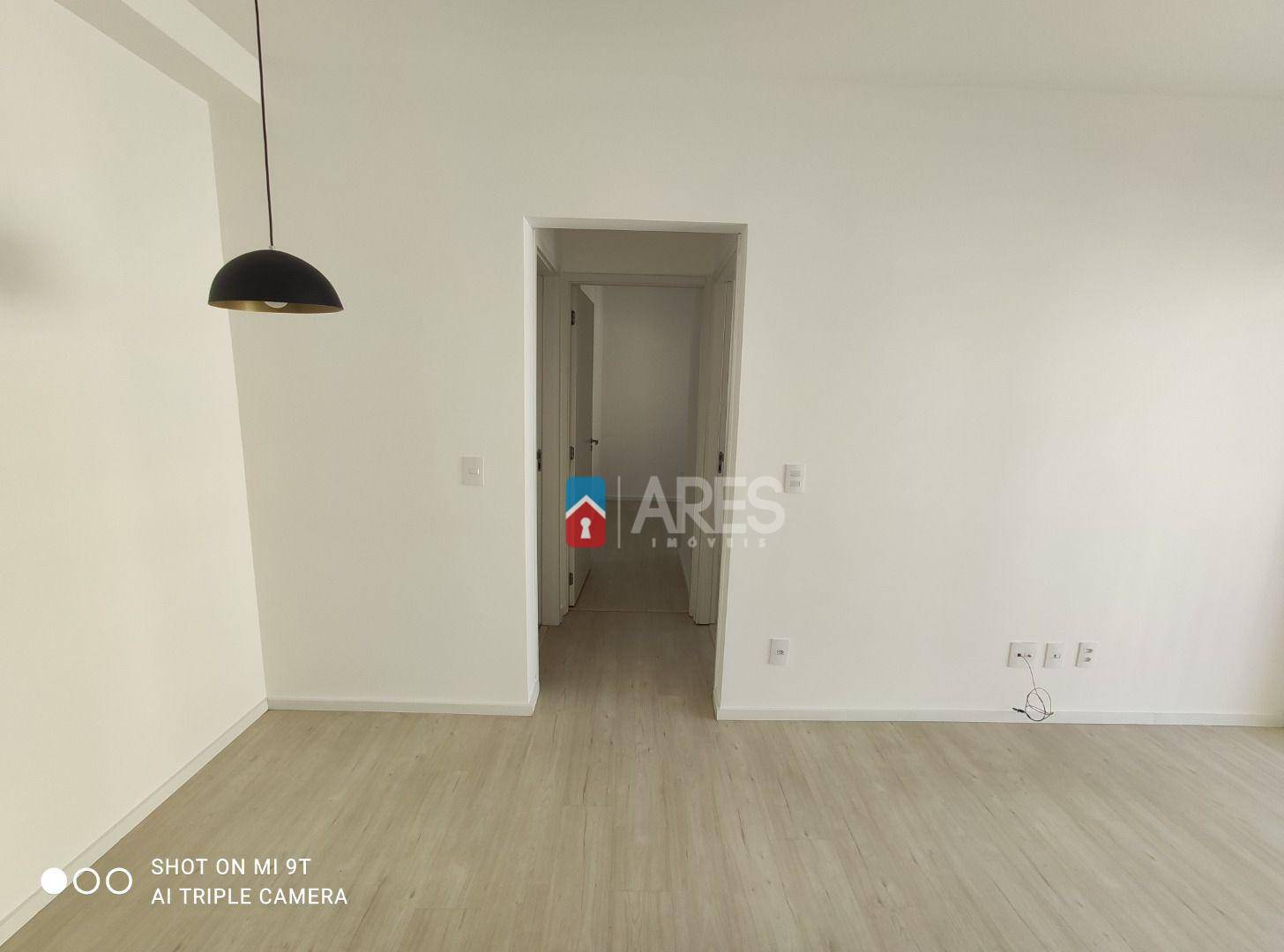 Apartamento para alugar com 2 quartos, 54m² - Foto 4