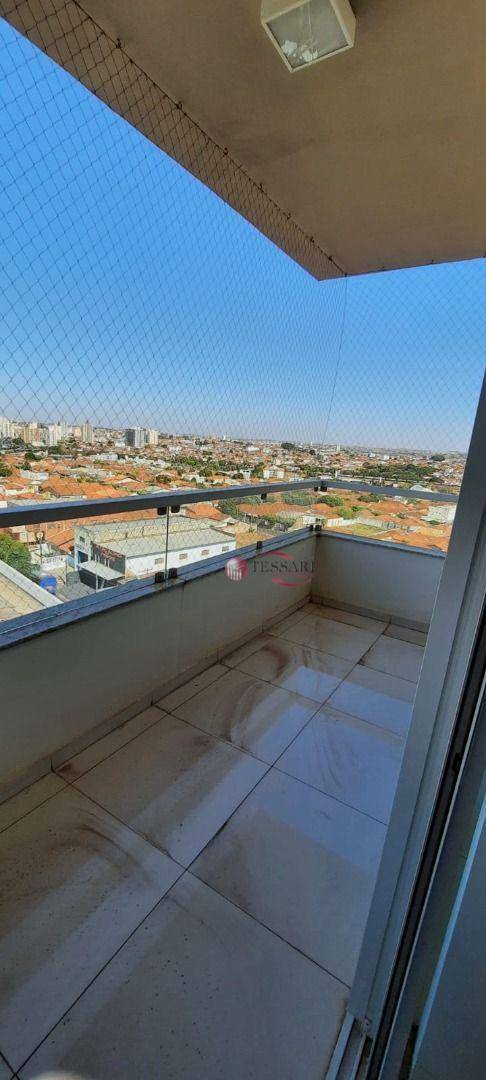 Apartamento à venda com 3 quartos, 75m² - Foto 3