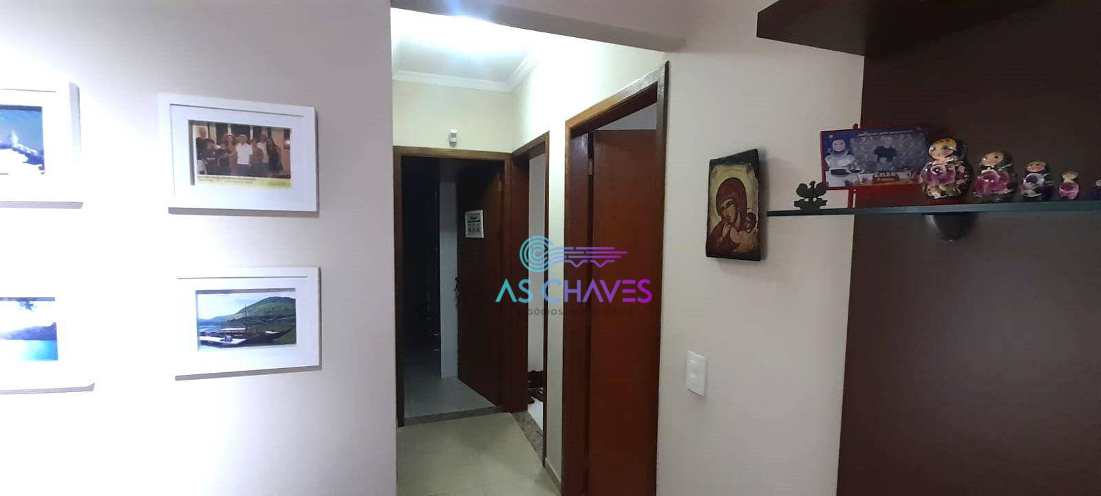 Casa à venda com 3 quartos, 137m² - Foto 2