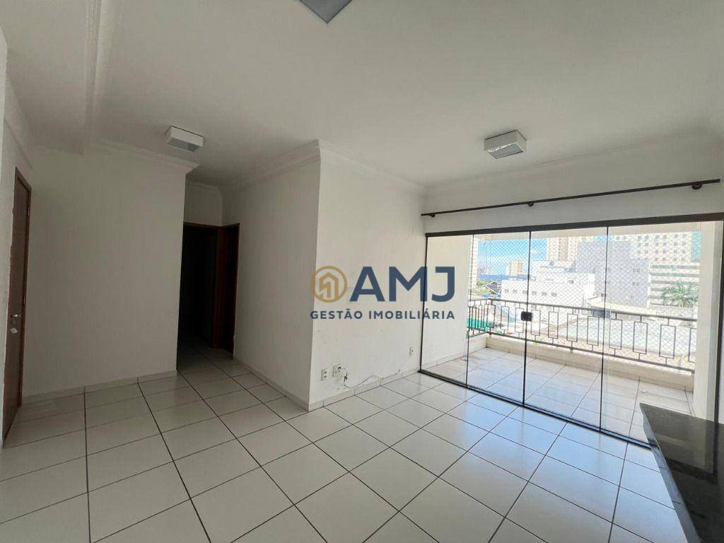 Apartamento à venda com 2 quartos, 66m² - Foto 2