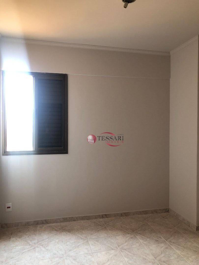 Apartamento à venda e aluguel com 3 quartos, 90m² - Foto 12