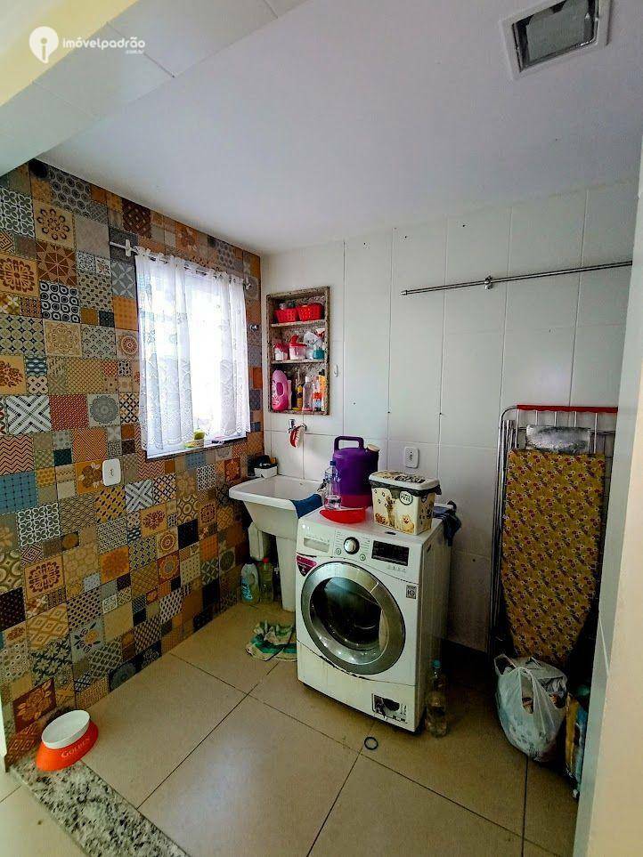 Casa de Condomínio à venda com 4 quartos, 160m² - Foto 18