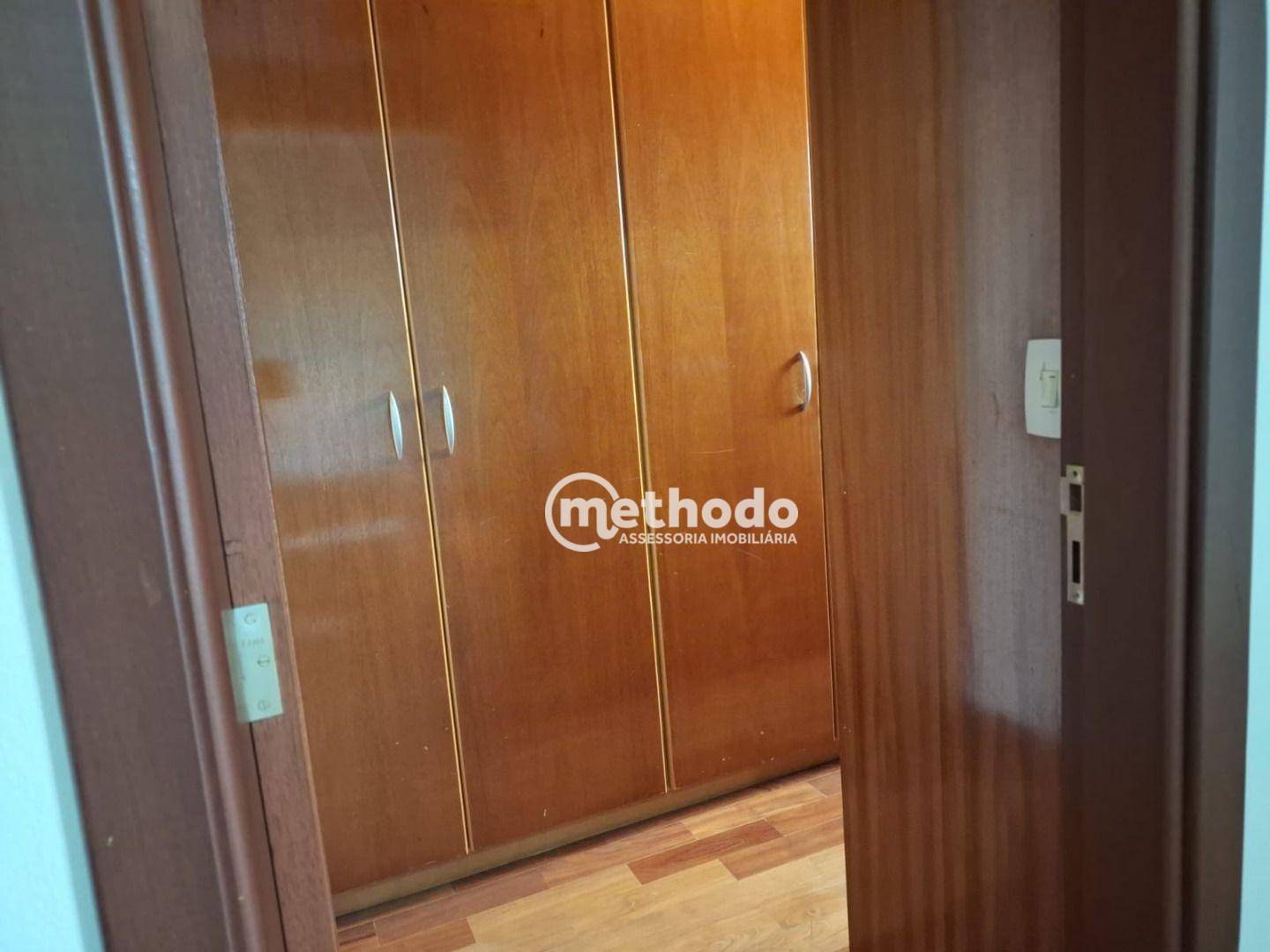 Casa à venda com 3 quartos, 240m² - Foto 19