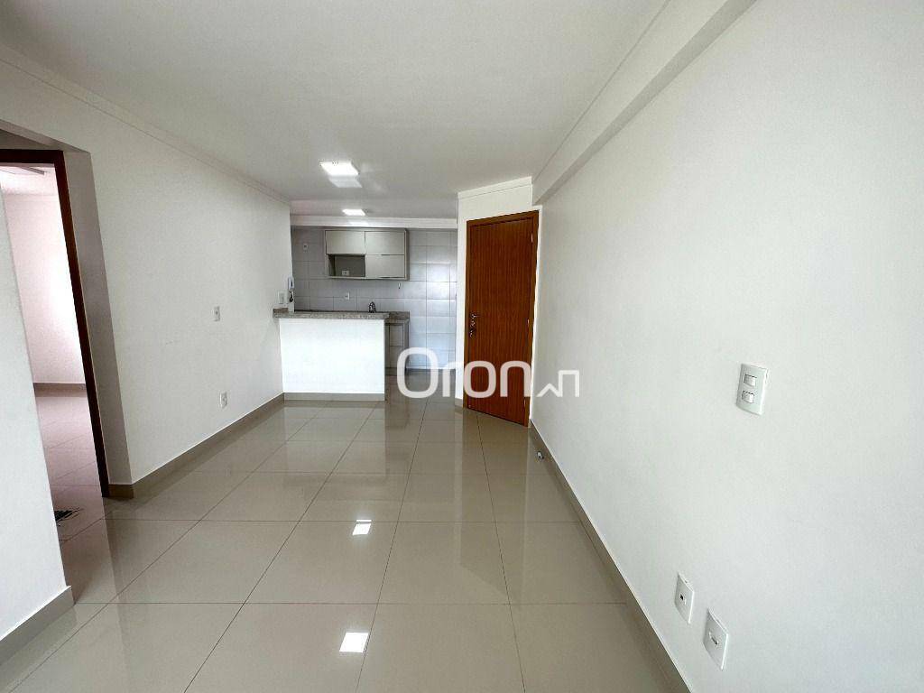 Apartamento à venda com 2 quartos, 61m² - Foto 2