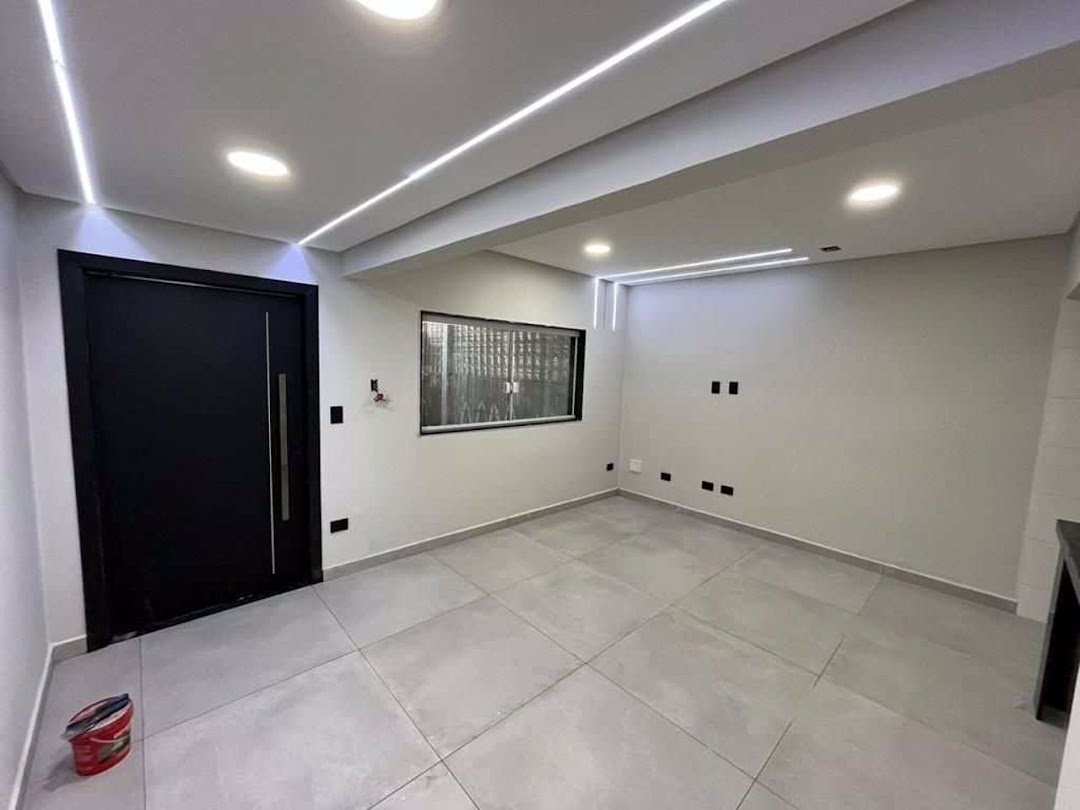 Casa à venda com 2 quartos, 72m² - Foto 8