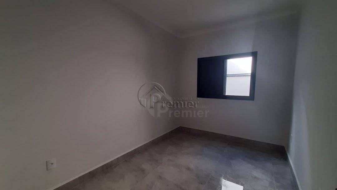 Casa à venda com 3 quartos, 130m² - Foto 13