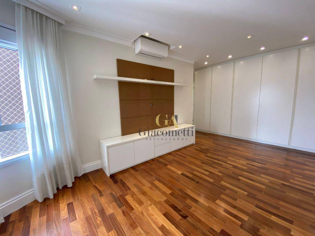 Apartamento à venda com 3 quartos, 196m² - Foto 10