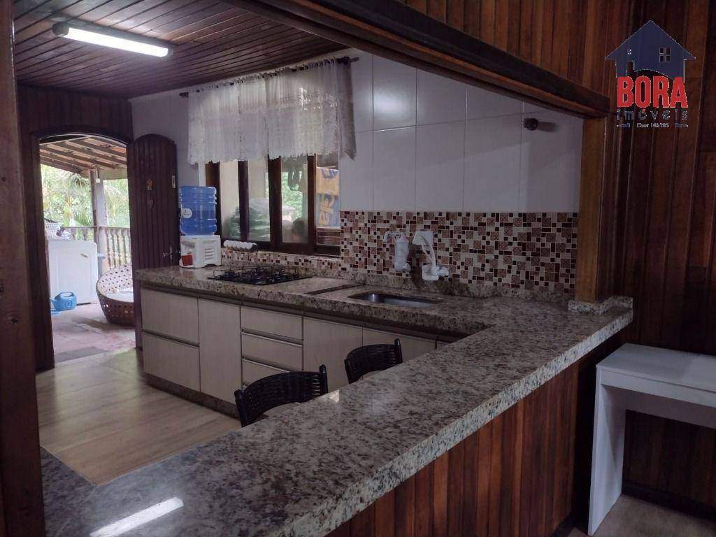 Chácara à venda com 4 quartos, 328m² - Foto 25