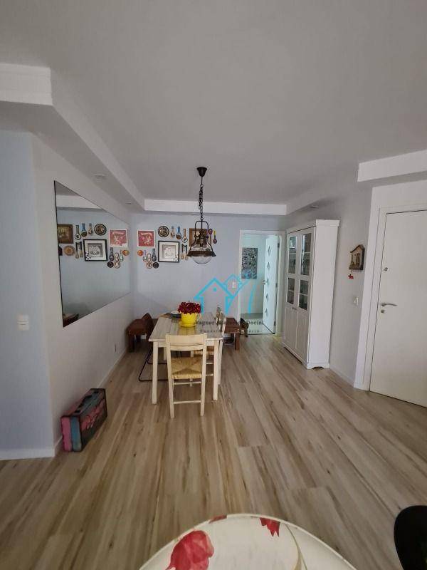 Apartamento à venda com 3 quartos, 113m² - Foto 12