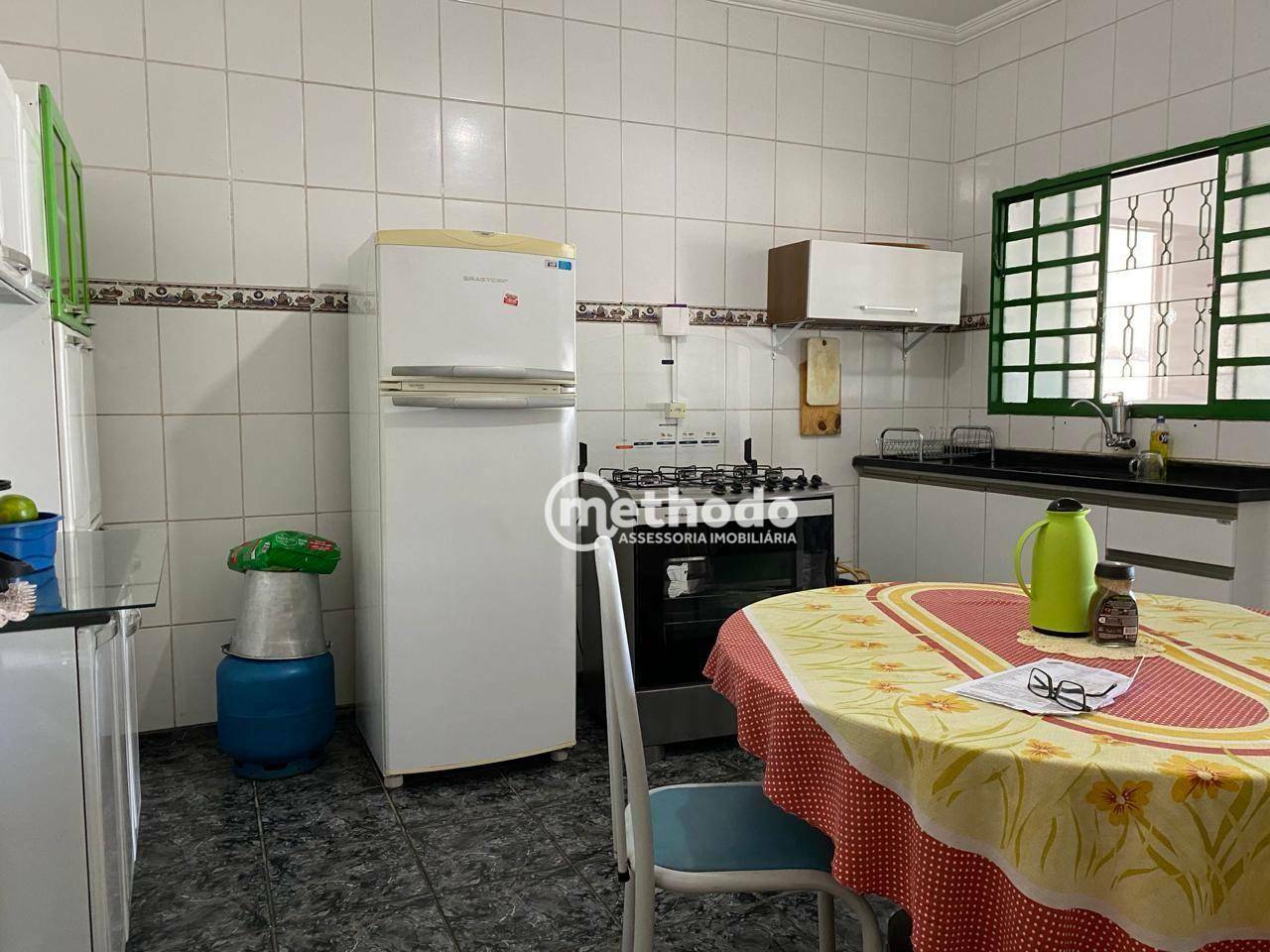 Casa à venda com 3 quartos, 150m² - Foto 10