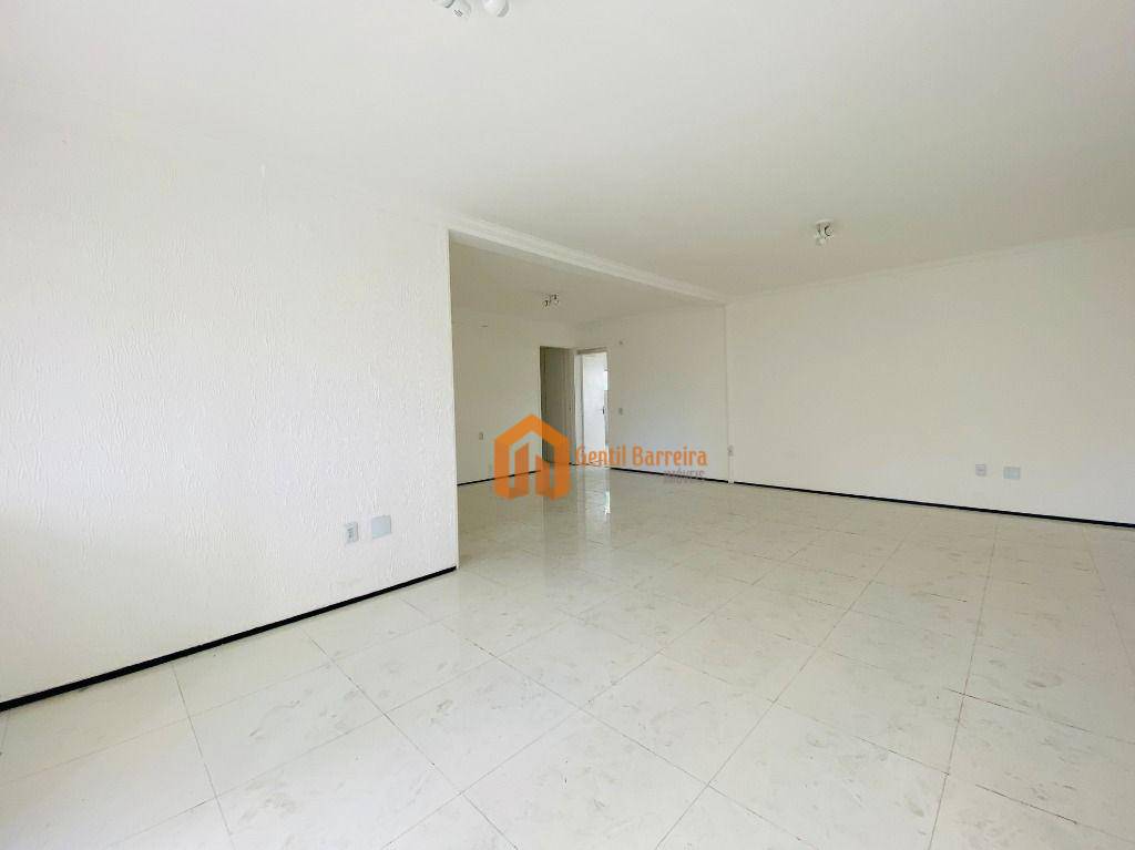 Apartamento à venda com 3 quartos, 170m² - Foto 3