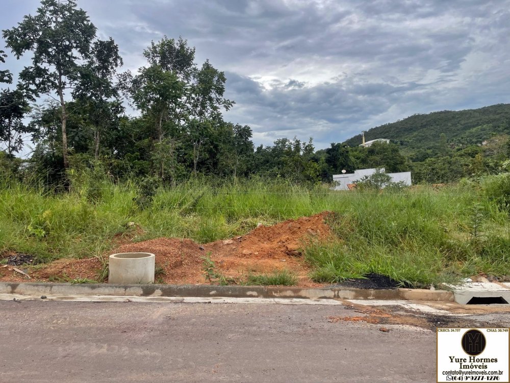 Terreno à venda, 360m² - Foto 1