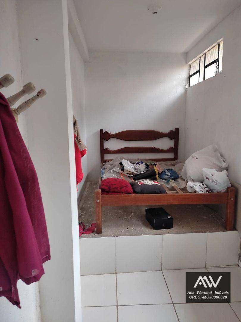 Chácara à venda com 2 quartos, 600M2 - Foto 13