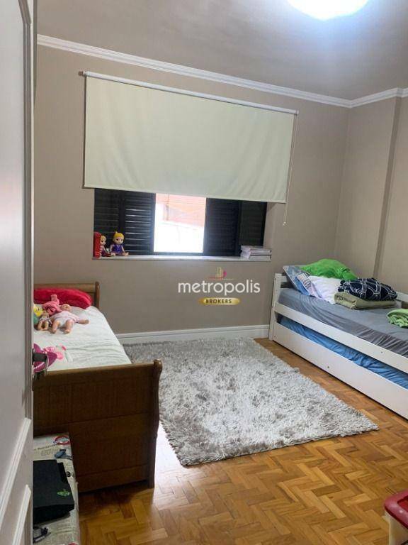 Apartamento à venda com 3 quartos, 130m² - Foto 17