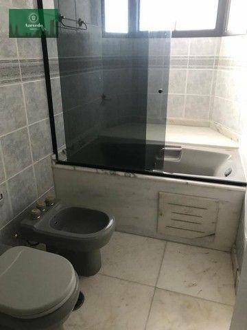 Apartamento à venda com 3 quartos, 200m² - Foto 11